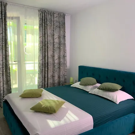 Sunflower Alezzi Resort *